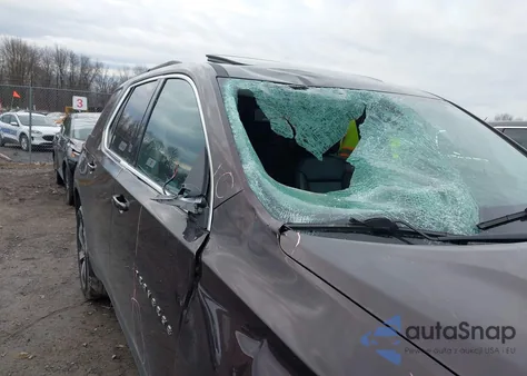 2021 Chevrolet Traverse Awd Lt Leather z USA, uszkodzony, nr VIN 1GNEVHKWXMJ209938